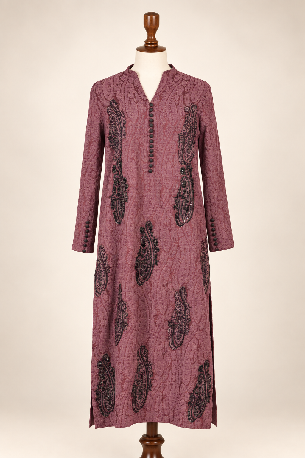 Maroon Karandi